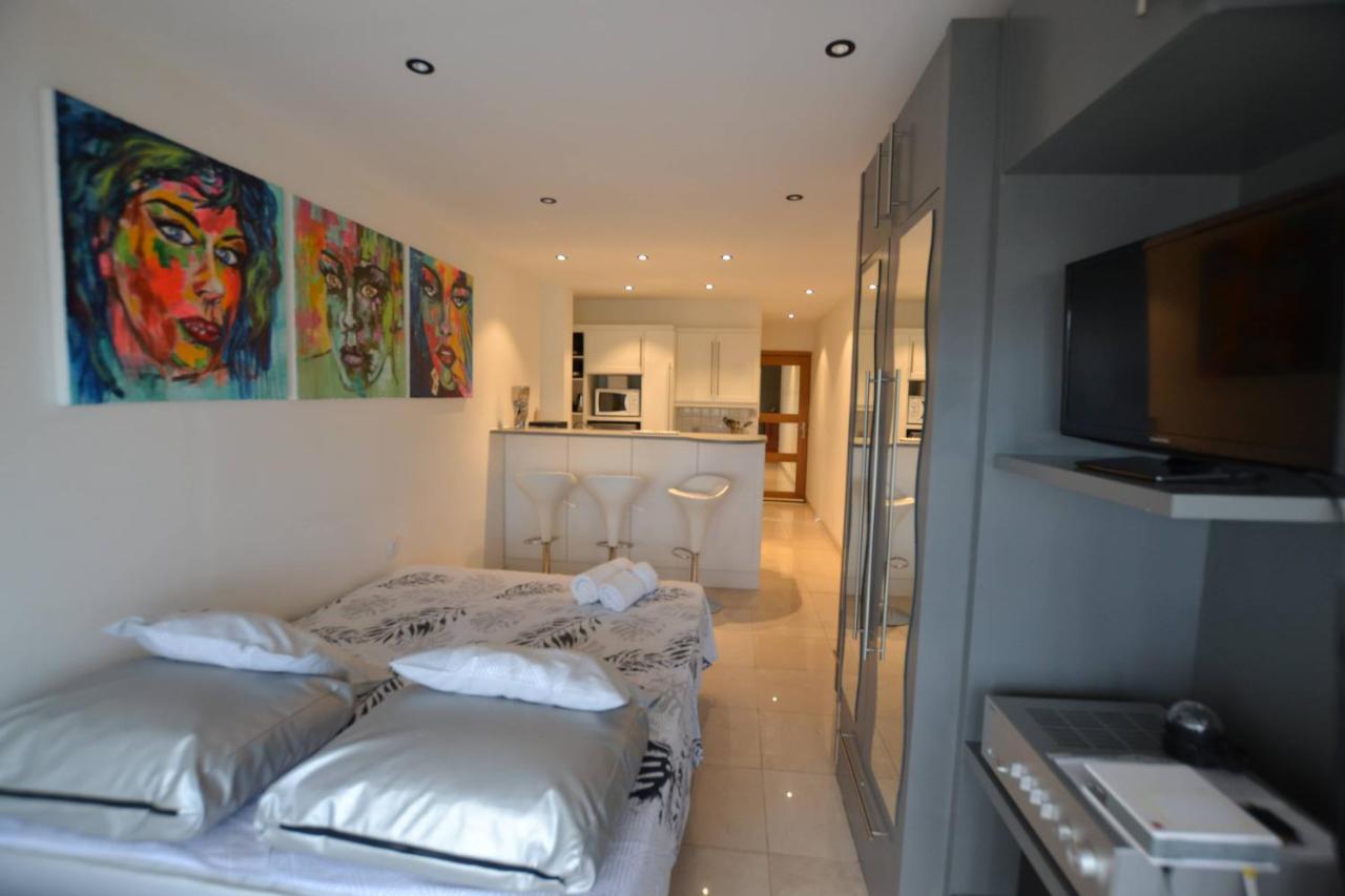 Studio Naturiste "Harbor" Port Nature 841 Agde Exterior photo